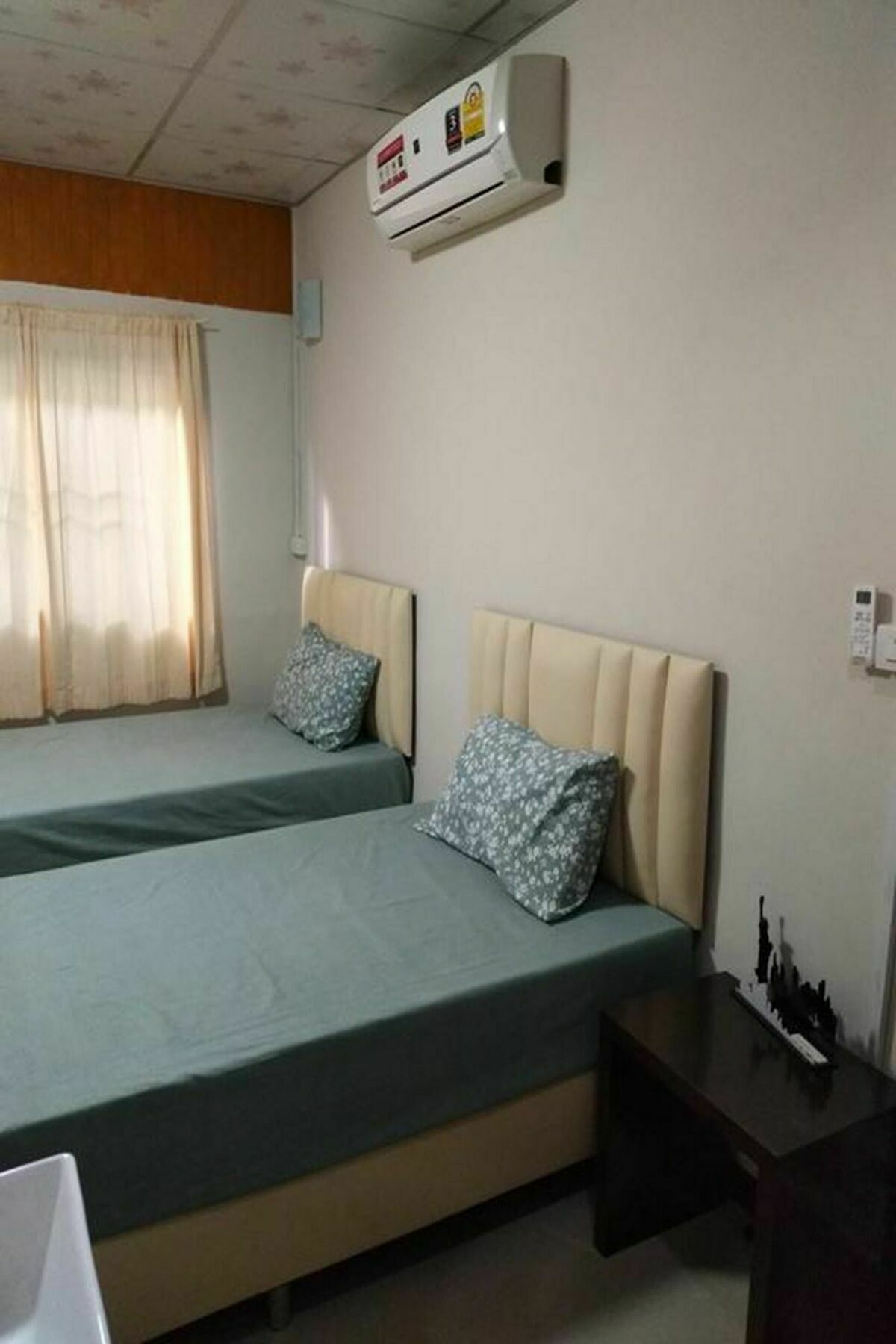 Model House 2543 Ξενοδοχείο Μπανγκόκ Εξωτερικό φωτογραφία
